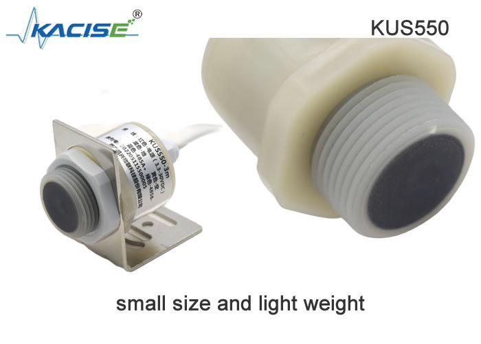 কম শক্তি খরচ IP68 সুরক্ষা এবং PVDF শেল উপাদান সহ KUS550 সিরিজের অতিস্বনক স্তরের সেন্সর
