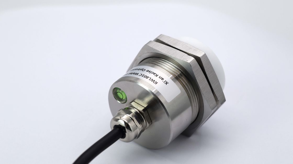 IP68 জলরোধী 80GHz রাডার লেভেল ট্রান্সমিটার যথার্থ দূরত্ব পরিমাপের জন্য ± 2 মিমি নির্ভুলতার সাথে