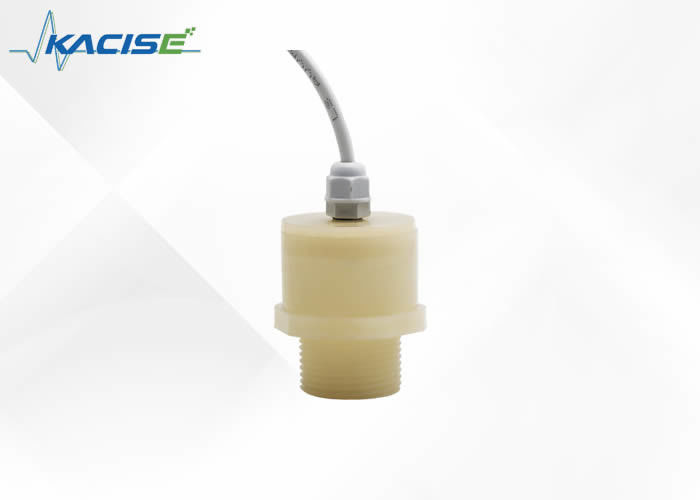 PVDF উপাদান 24VDC অপারেটিং ভোল্টেজ এবং সঠিক পরিমাপের জন্য ডিজিটাল আউটপুট সহ অতিস্বনক জল স্তর সেন্সর