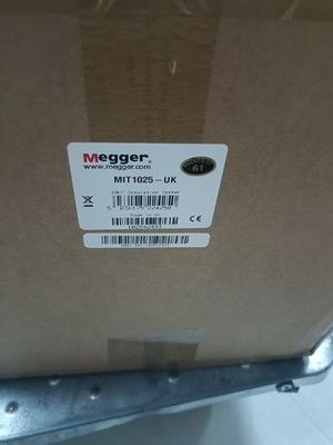 Megger MIT1025-UK ইনসুলেশন পরীক্ষক আউটপুট সহ, 20 টেরাহম প্রতিরোধ, 10kV মাল্টি-রেঞ্জ টেস্ট ভোল্টেজ