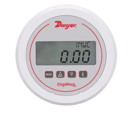 Dwyer DM-1000 DigiMag ডিজিটাল ডিফারেনশিয়াল প্রেসার গেইজ ± 1% নির্ভুলতার সাথে, স্টেইনলেস স্টীল উপাদান এবং 1/8 এনপিটি সংযোগ